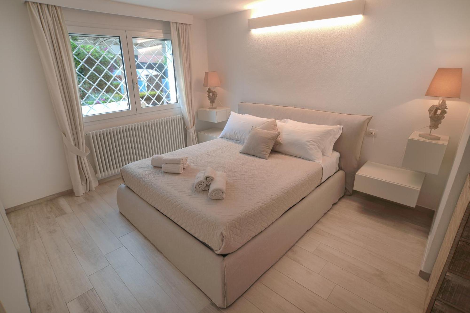 Summer Luxury Apartment Adults Only ออลเบีย ภายนอก รูปภาพ